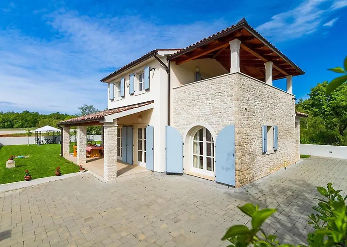 Azura Holiday home *